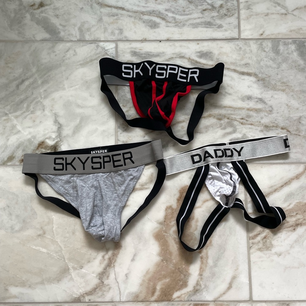NWOT Bundle of Men’s jock straps. medium